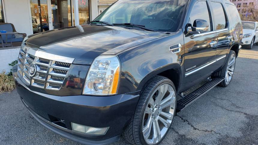 2010 Cadillac Escalade Premium — SUV — 171,839 mi — Fairfax, VA