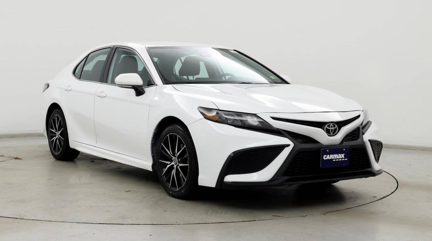 2022 Toyota Camry SE — Sedan — 60,138 mi — WARWICK, RI