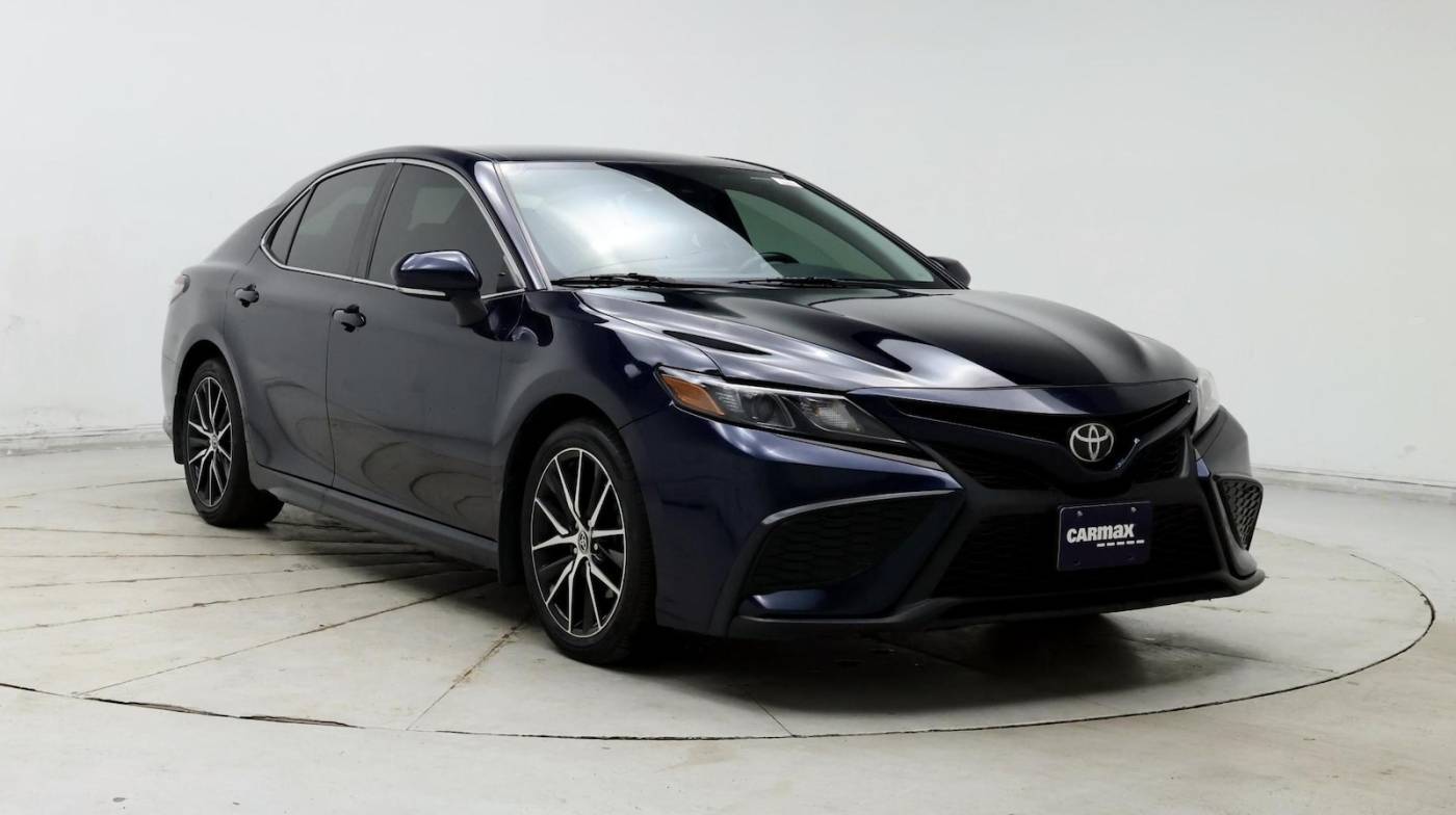 2021 Toyota Camry SE — Sedan — 57,000 mi — Parker, CO