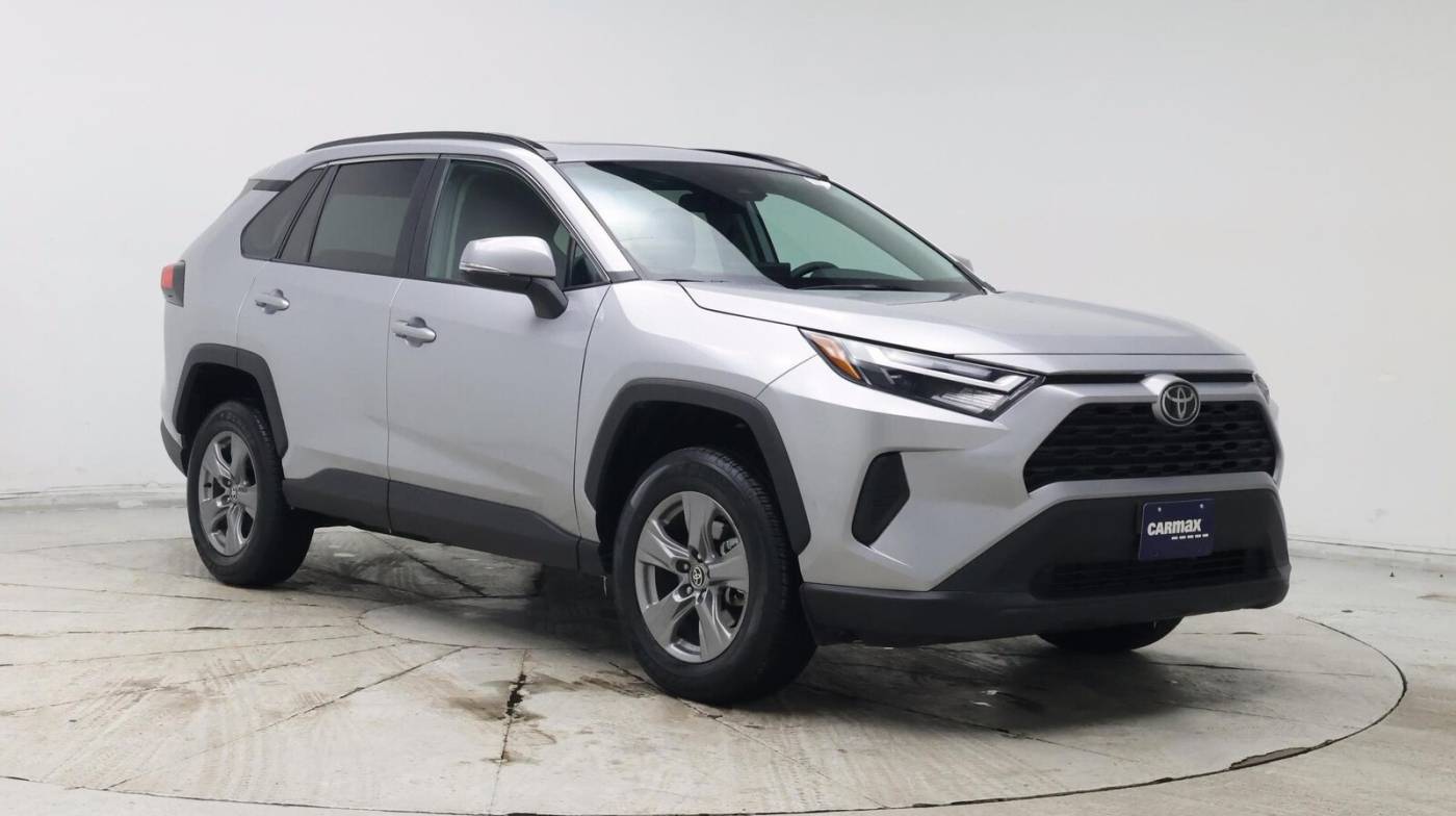 2024 Toyota RAV4 XLE — SUV — 18,380 mi — Parker, CO