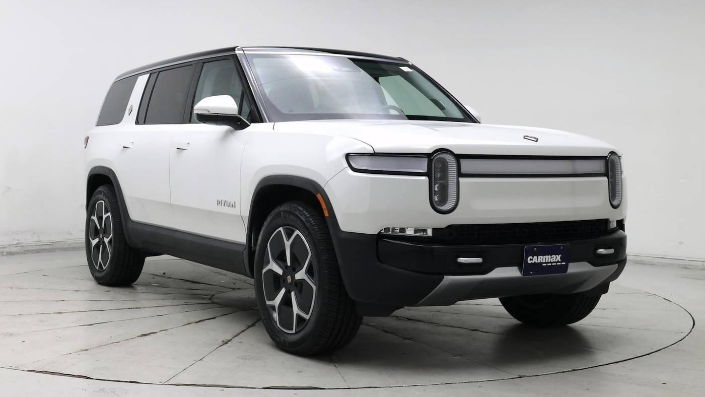 2023 Rivian R1S