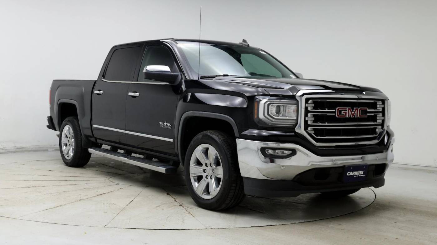 2017 GMC Sierra 1500 SLT — Pickup Truck — 73,234 mi — Parker, CO
