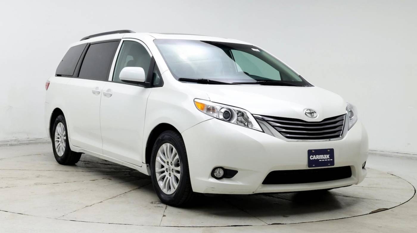 2015 Toyota Sienna XLE — Minivan — 74,145 mi — Parker, CO