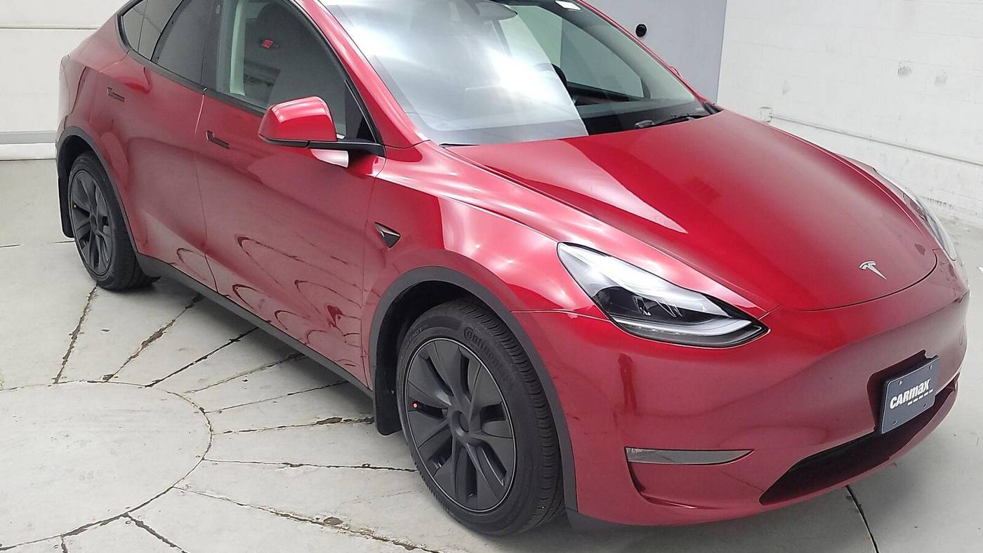 2024 Tesla Model Y