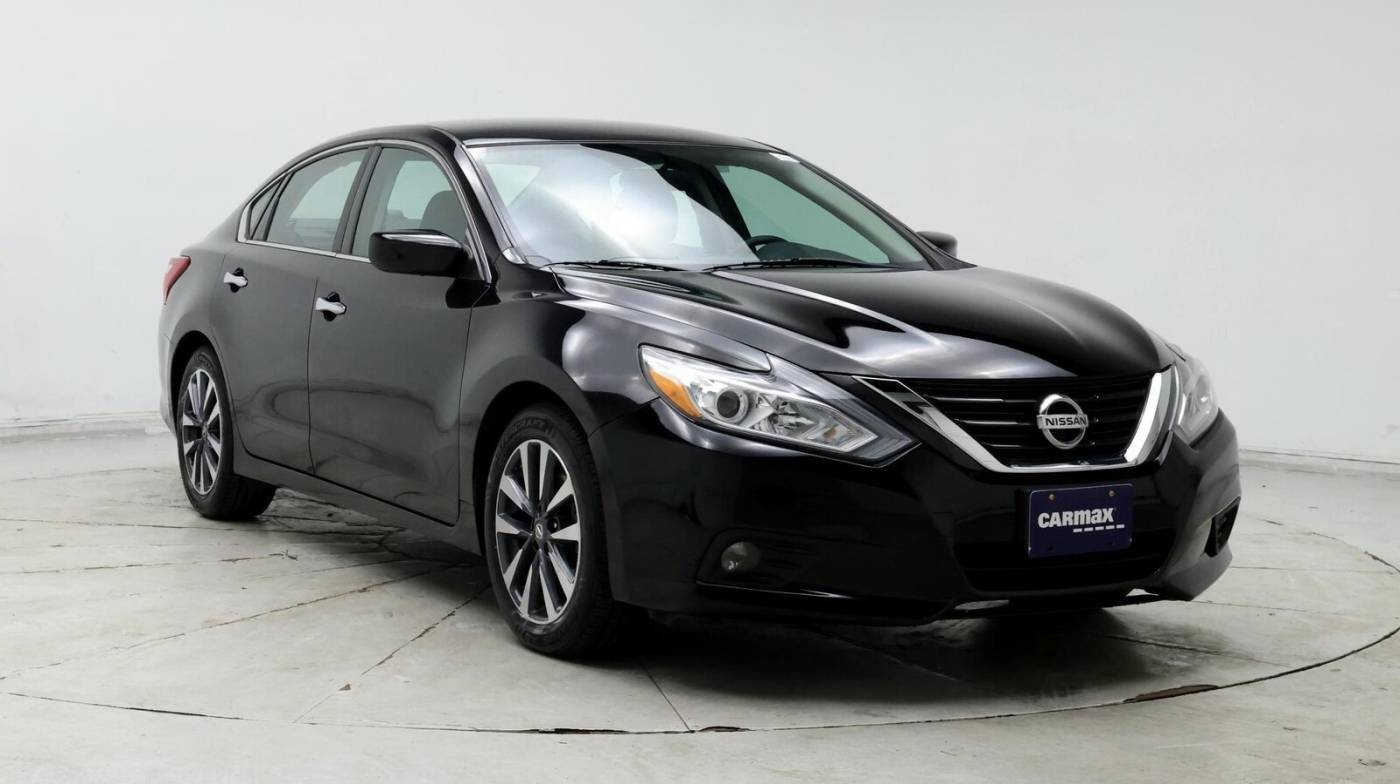 2017 Nissan Altima 2.5 SV — Sedan — 85,904 mi — Loveland, CO