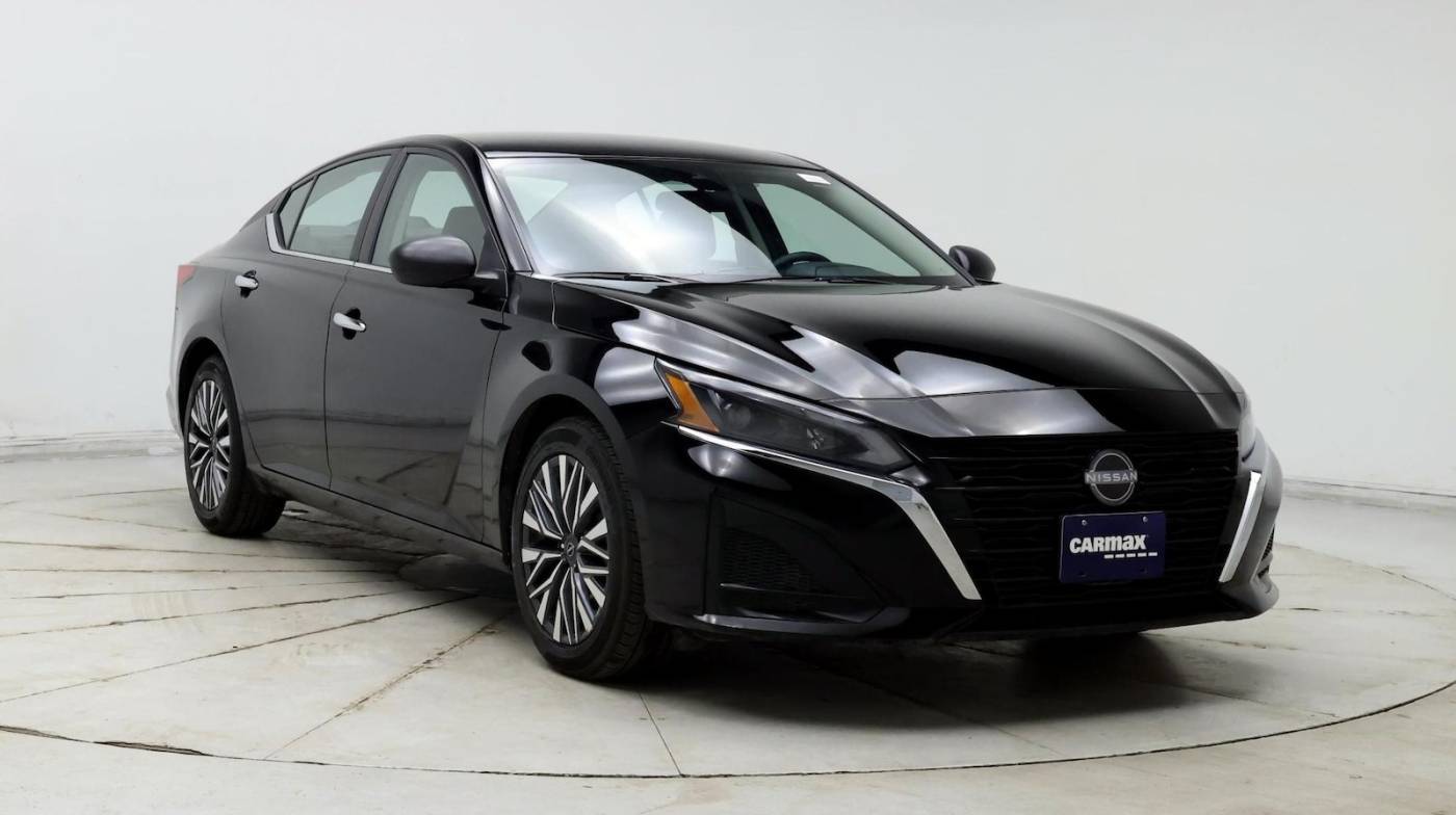 2024 Nissan Altima SV — Sedan — 23,948 mi — Loveland, CO