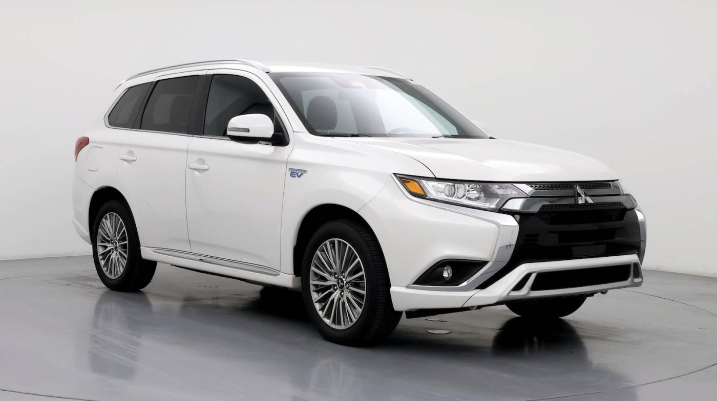 2020 Mitsubishi Outlander SEL — SUV — 10,983 mi — Loveland, CO
