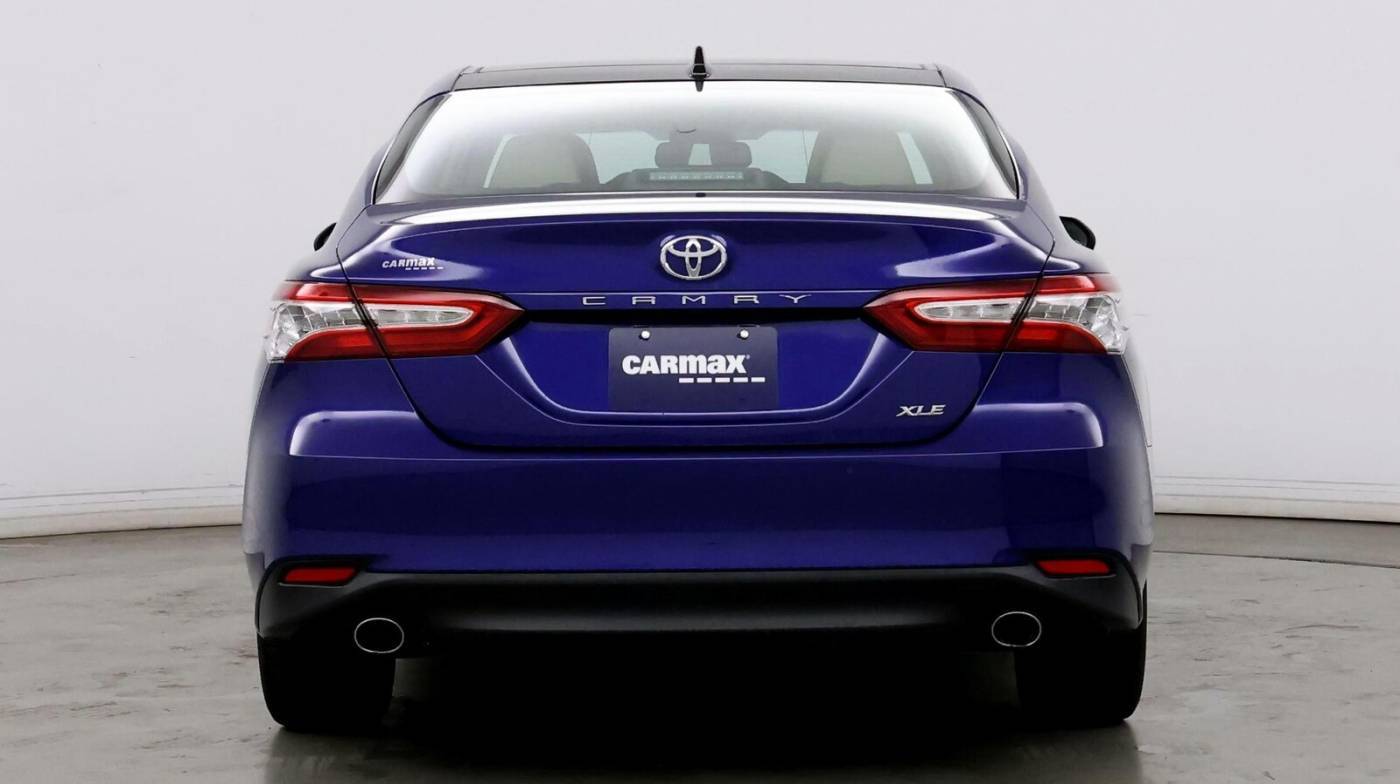 2018 Toyota Camry XLE V6 — Sedan — 12,714 mi — Loveland, CO