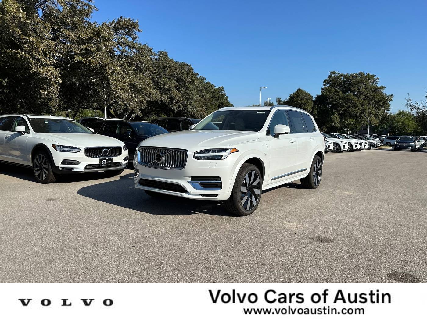 2025 Volvo XC90 Plug-In Hybrid Plus — SUV — 2,353 mi — Austin, TX