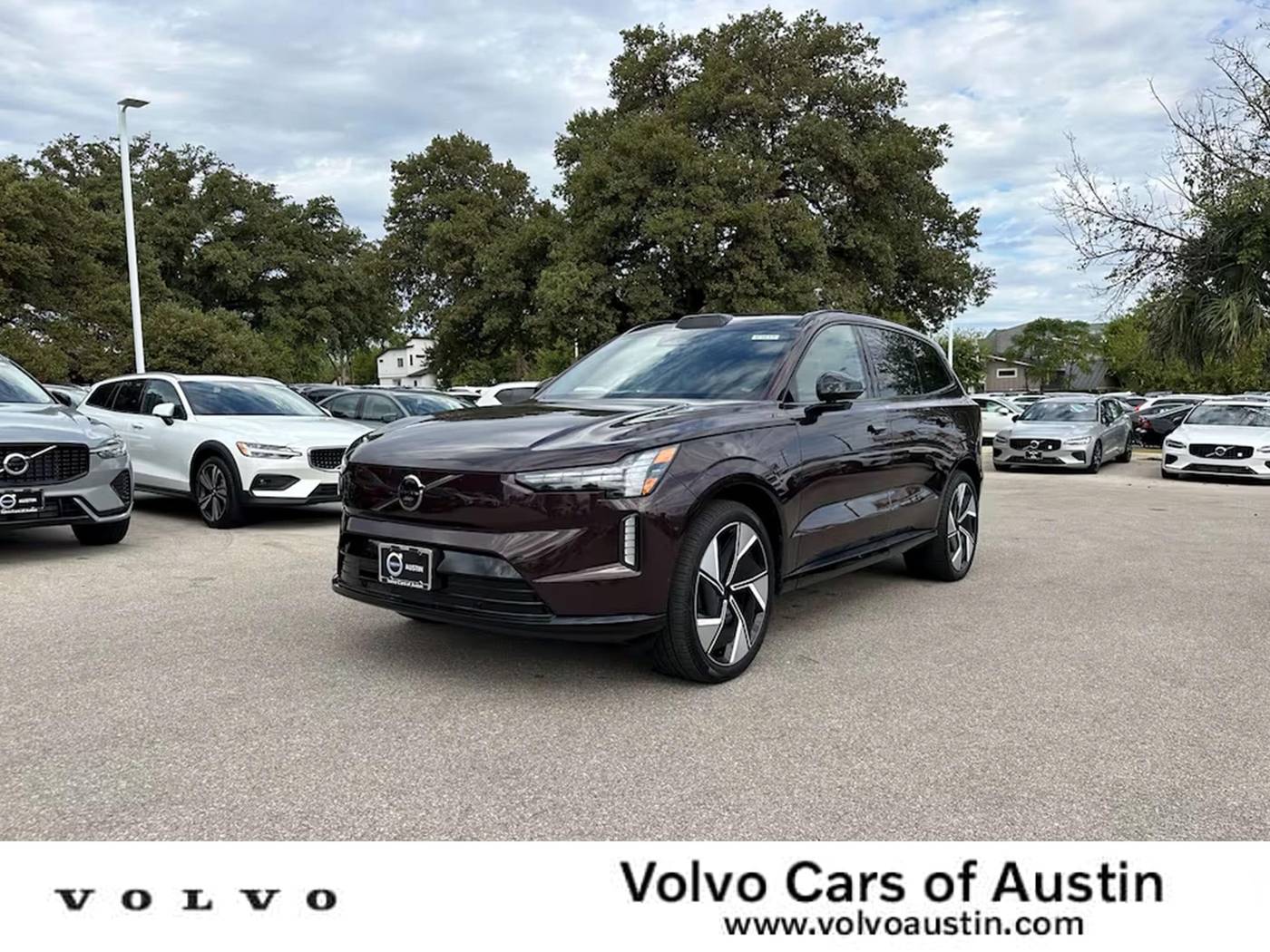 2025 Volvo EX90 Ultra — SUV — 1,976 mi — Austin, TX