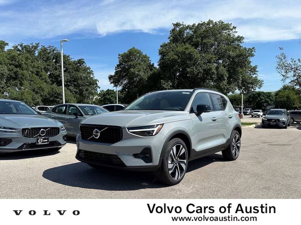 2025 Volvo XC40 Plus — SUV — 4,354 mi — Austin, TX