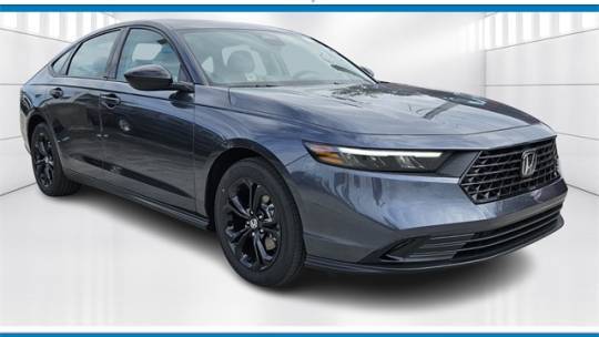 2025 Honda Accord SE — Sedan — 4,892 mi — North Miami Beach, FL