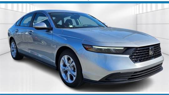 2025 Honda Accord LX — Sedan — 4,822 mi — North Miami Beach, FL