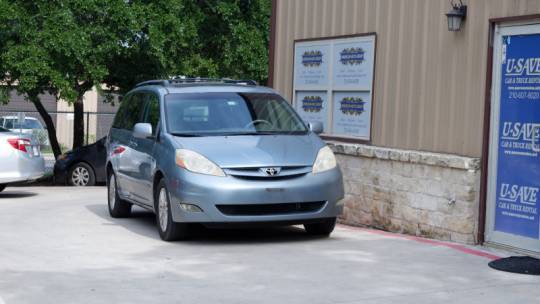 2009 Toyota Sienna XLE — Minivan — 178,398 mi — San Antonio, TX