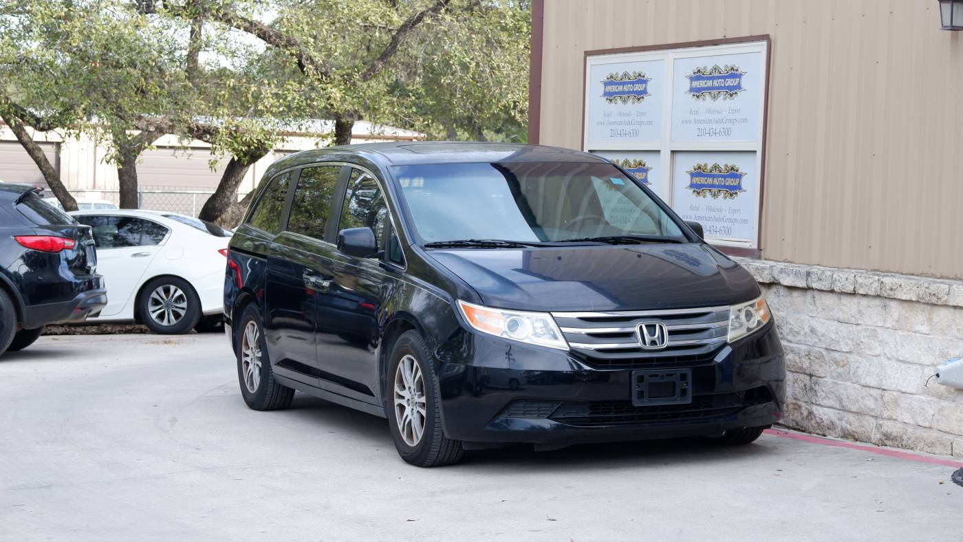 2011 Honda Odyssey EX-L — Minivan — 206,571 mi — San Antonio, TX