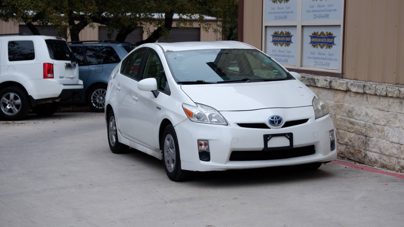 2010 Toyota Prius Two