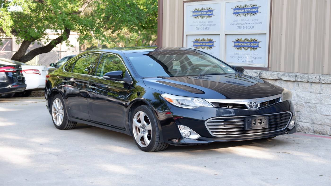 2014 Toyota Avalon Limited — Sedan — 173,202 mi — San Antonio, TX