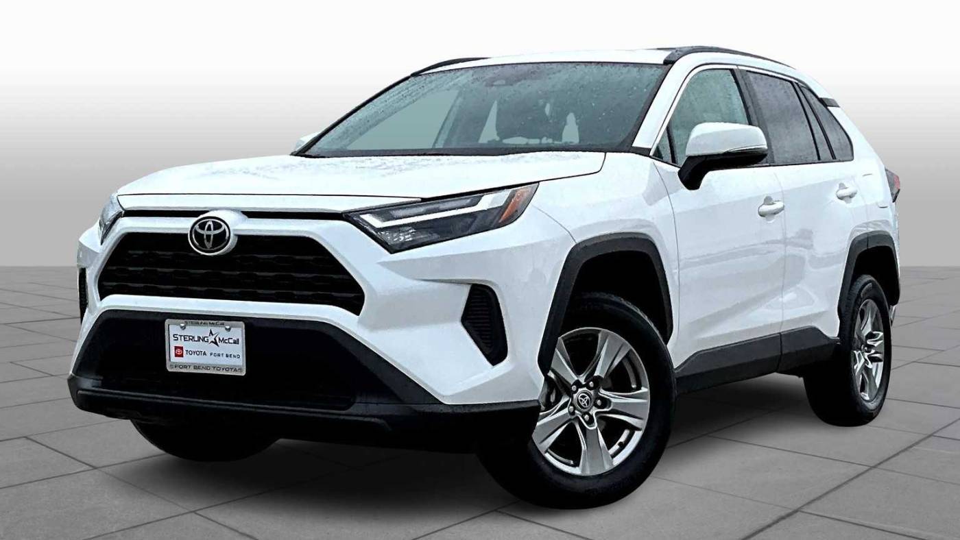 2023 Toyota RAV4 XLE — SUV — 30,746 mi — Richmond, TX