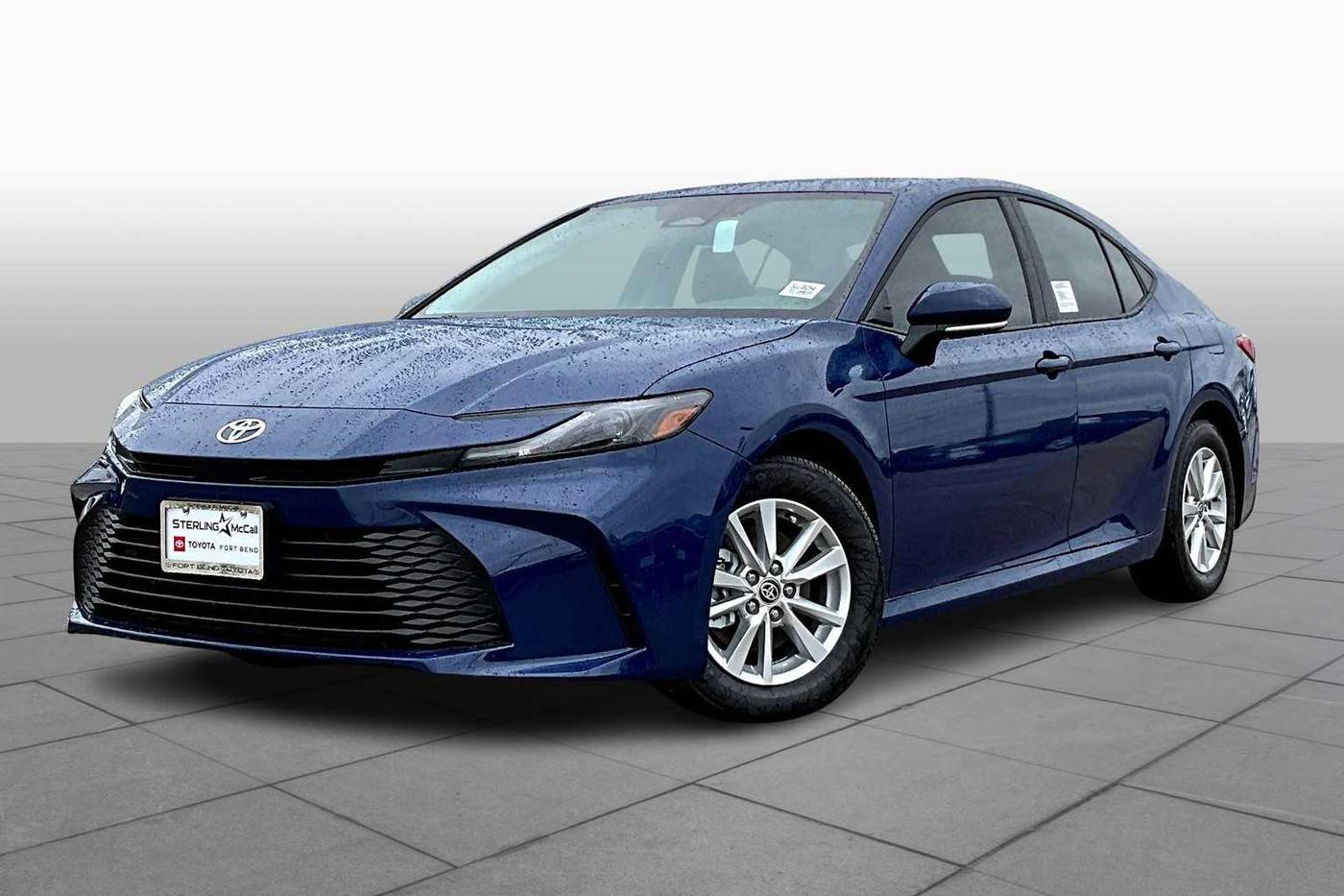 2025 Toyota Camry LE — Sedan — 333 mi — Richmond, TX