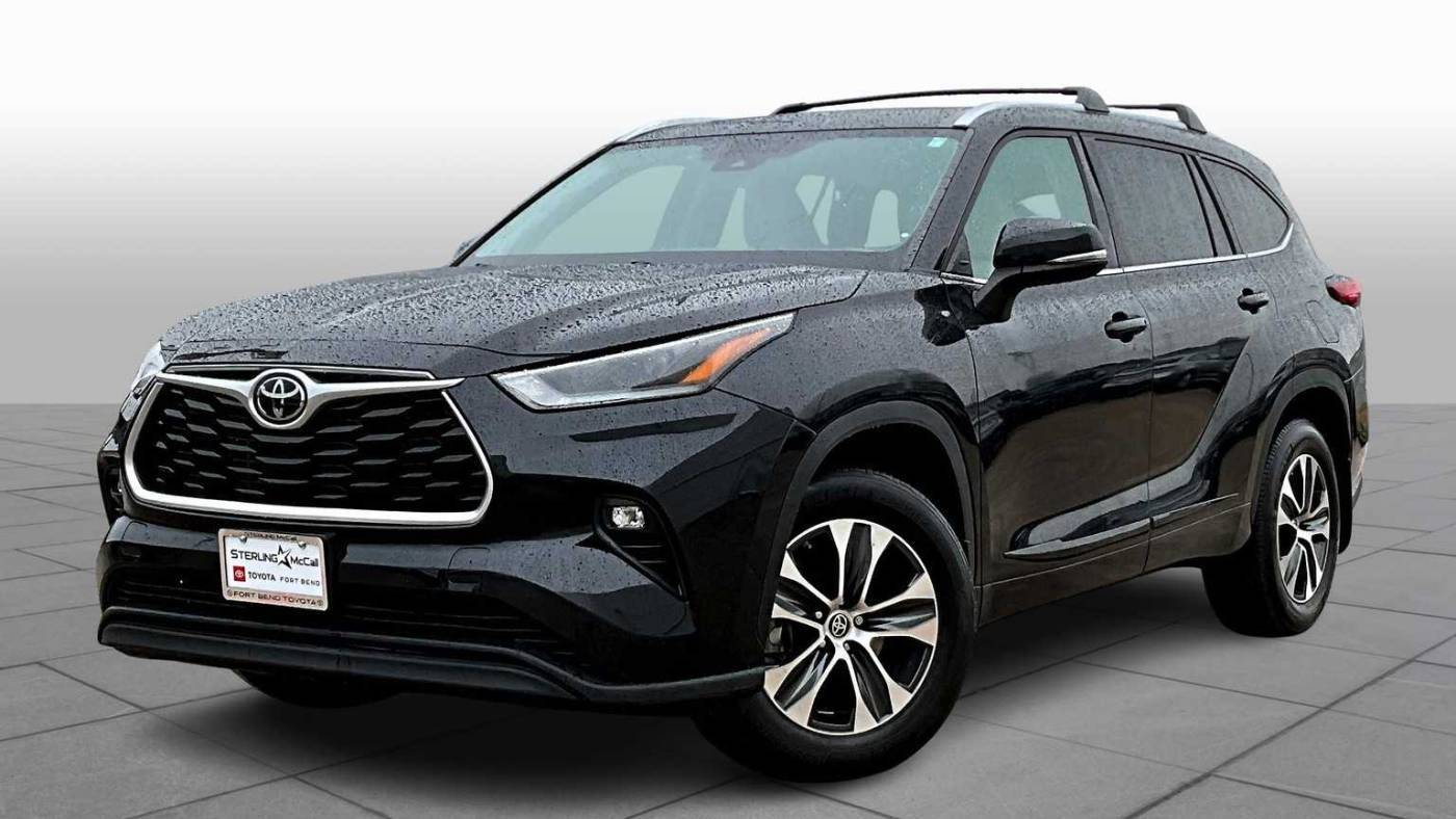 2021 Toyota Highlander XLE — SUV — 24,806 mi — Richmond, TX