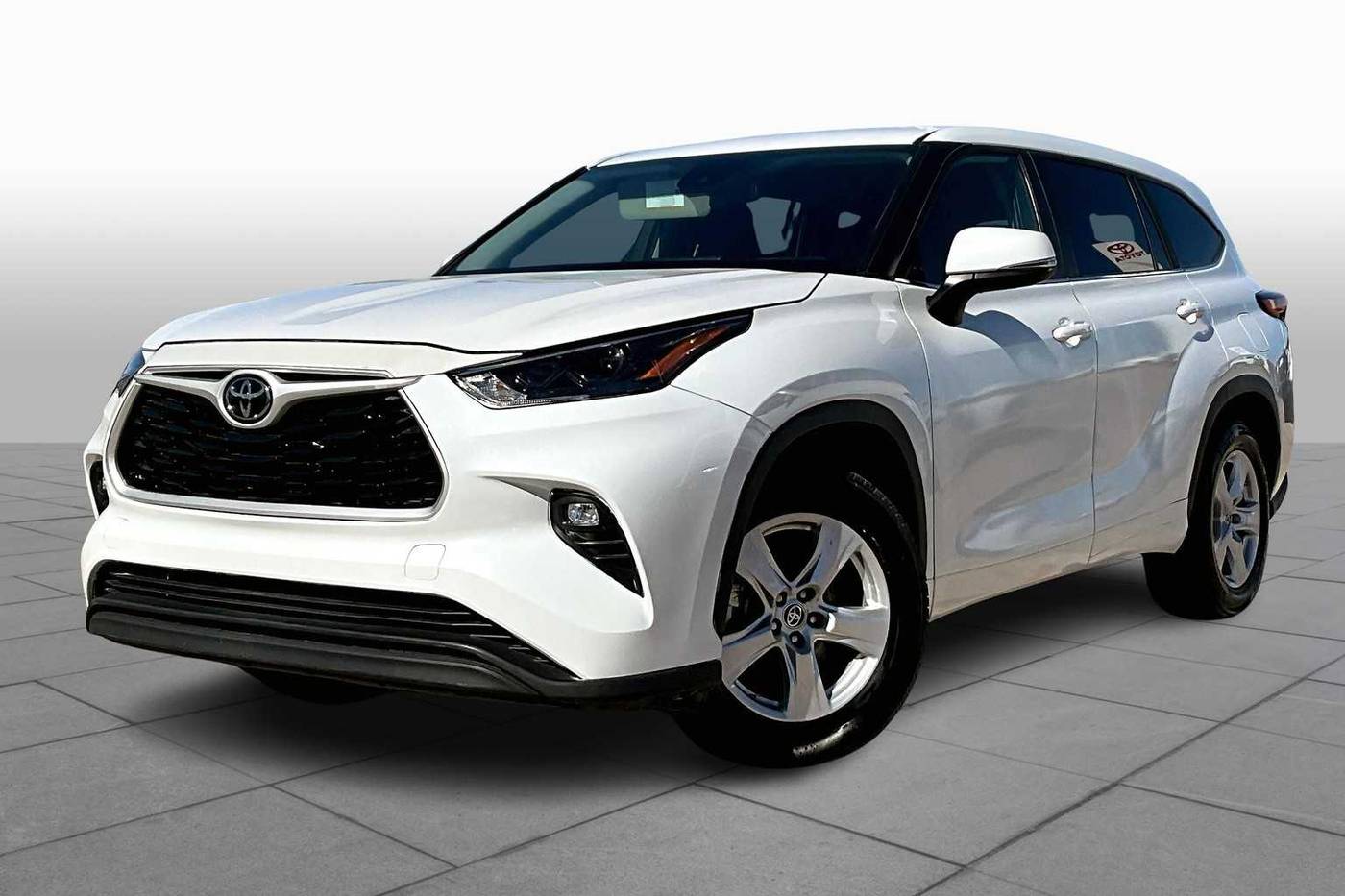 2023 Toyota Highlander LE — SUV — 31,082 mi — Richmond, TX