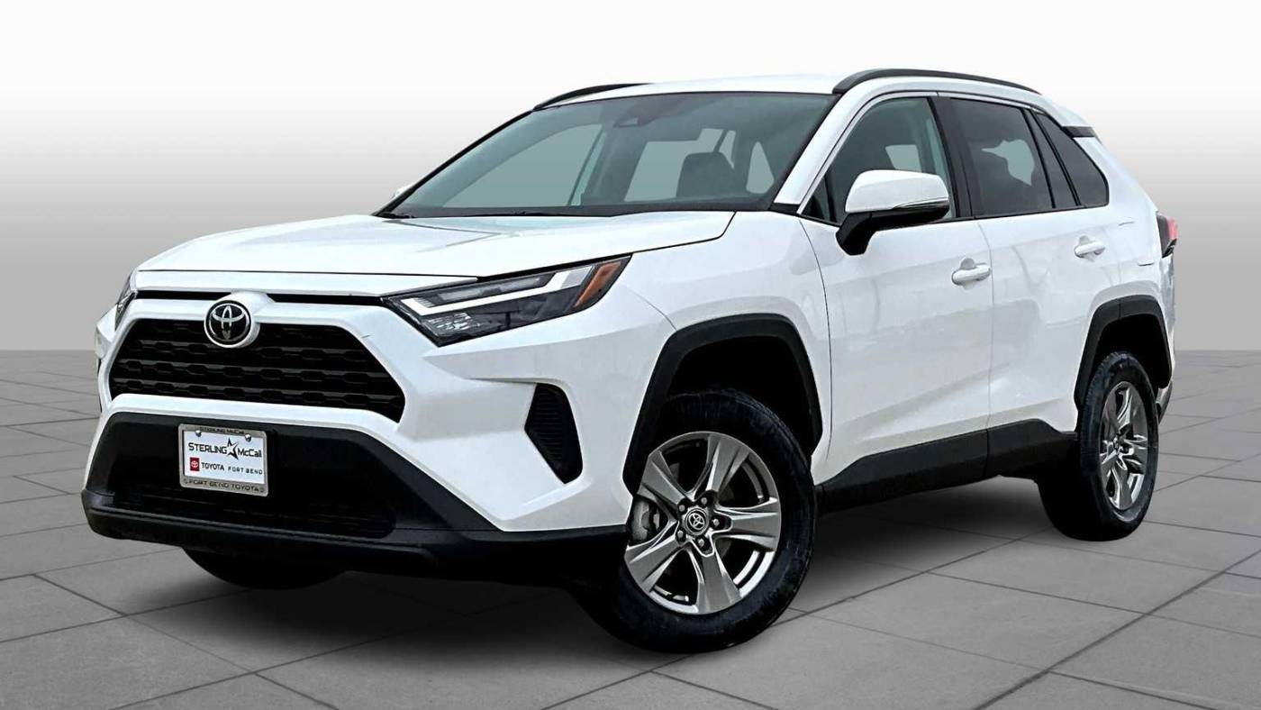 2023 Toyota RAV4 XLE — SUV — 33,637 mi — Richmond, TX