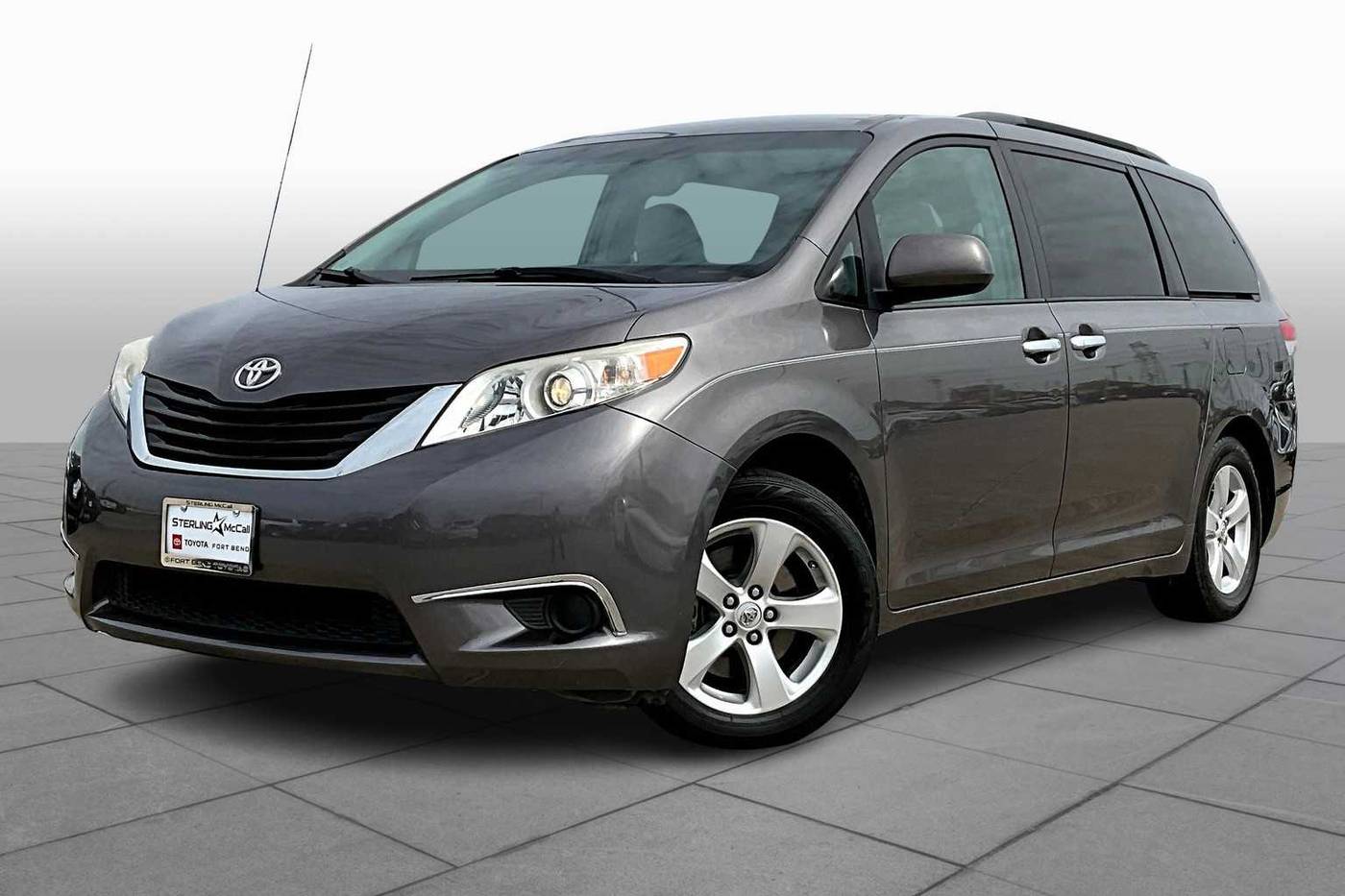 2014 Toyota Sienna LE — Minivan — 144,209 mi — Richmond, TX