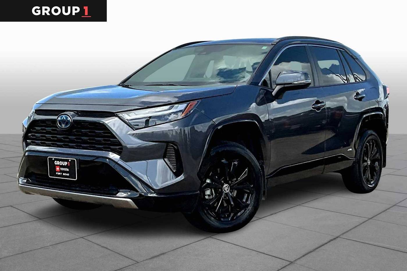 2024 Toyota RAV4 Hybrid SE — SUV — 8,287 mi — Richmond, TX