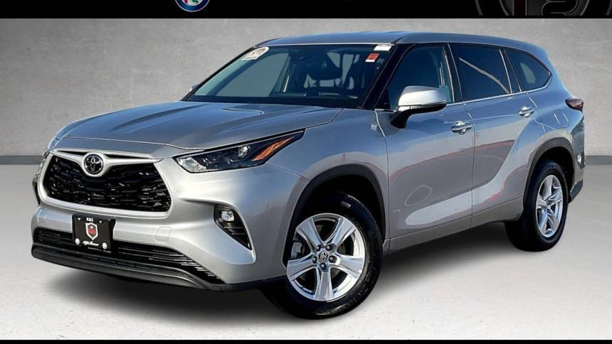 2024 Toyota Highlander LE — SUV — 28,370 mi — San Diego, CA