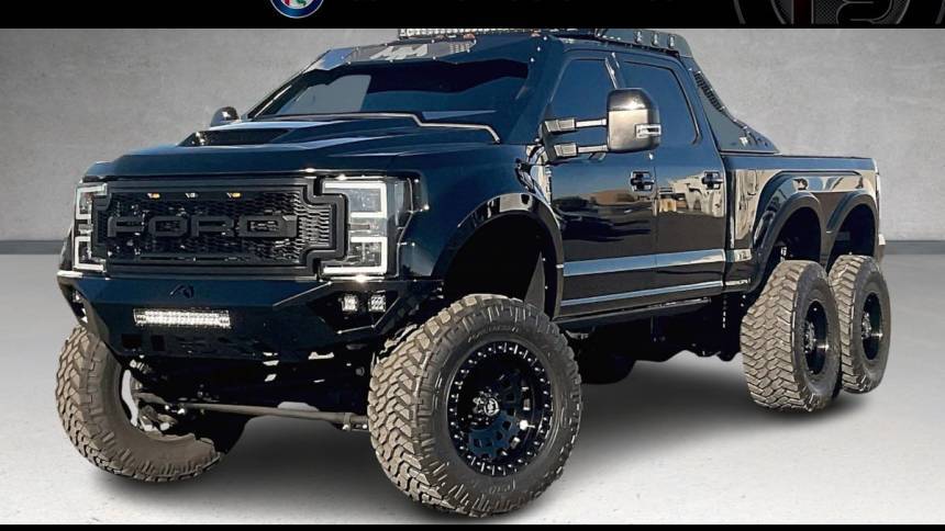 2018 Ford Super Duty F-550 Chassis Cab Lariat — Chassis Cab Truck — 7,965 mi — San Diego, CA