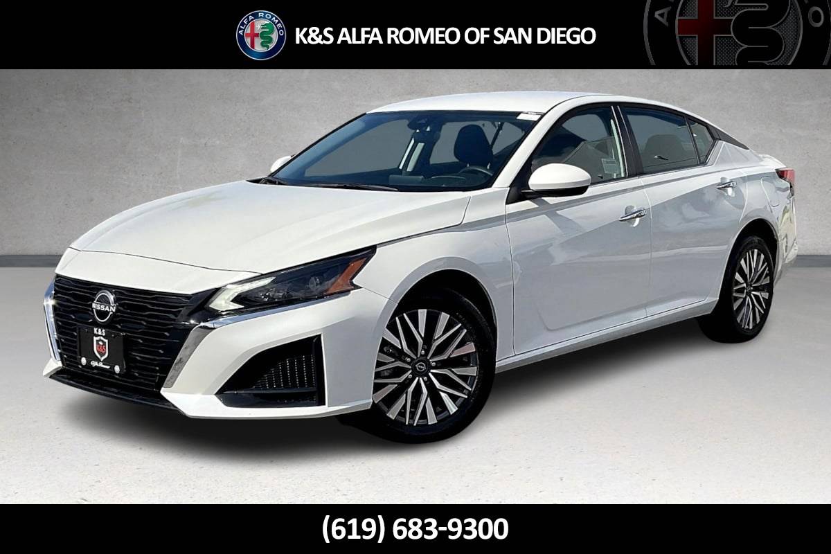 2023 Nissan Altima SV — Sedan — 26 mi — San Diego, CA