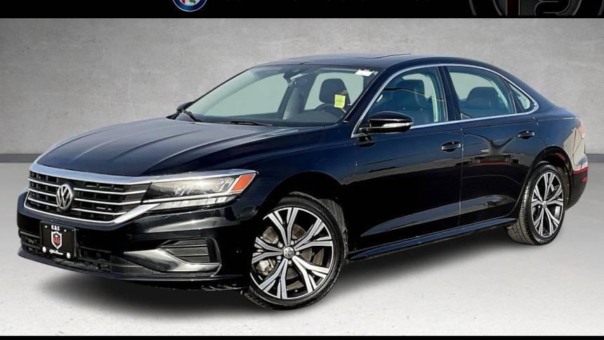 2021 Volkswagen Passat SE — Sedan — 69,805 mi — San Diego, CA