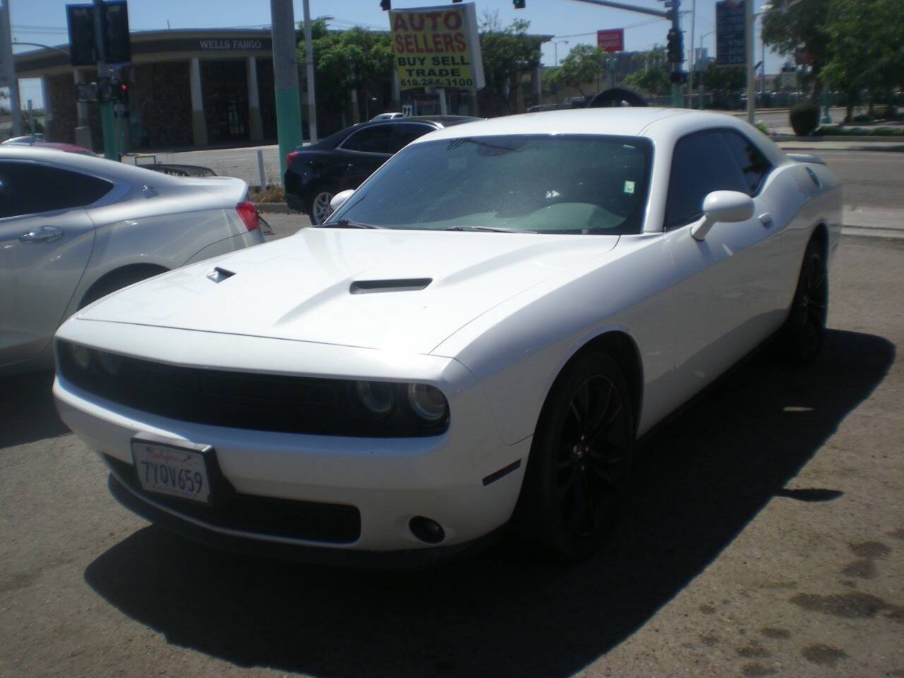 2017 Dodge Challenger SXT