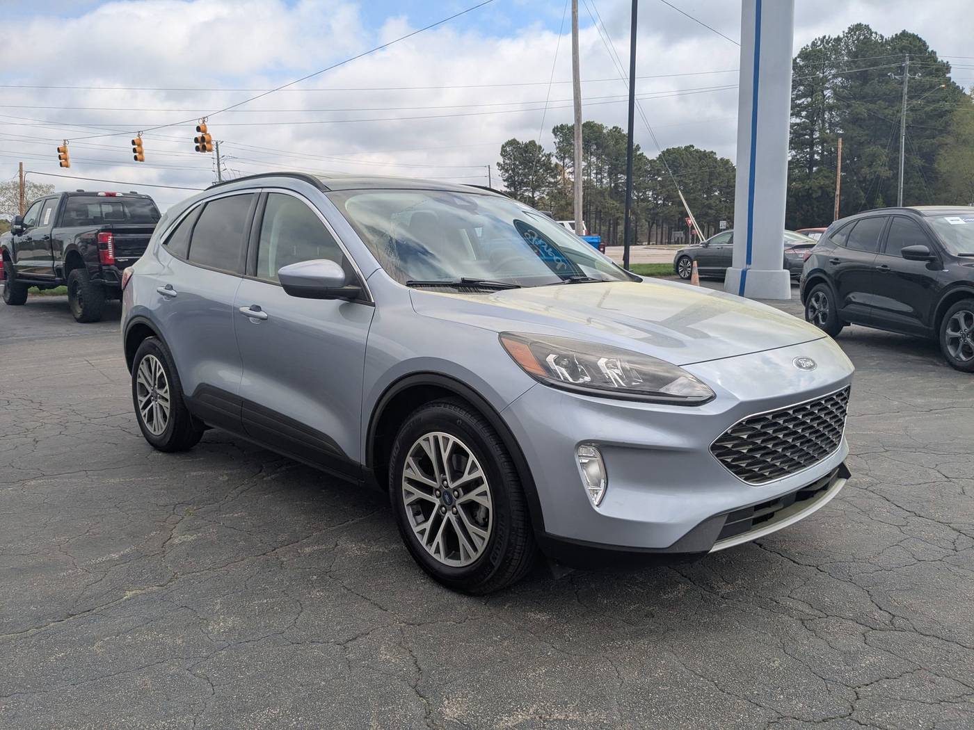 2022 Ford Escape SEL — SUV — 16,717 mi — Henderson, NC