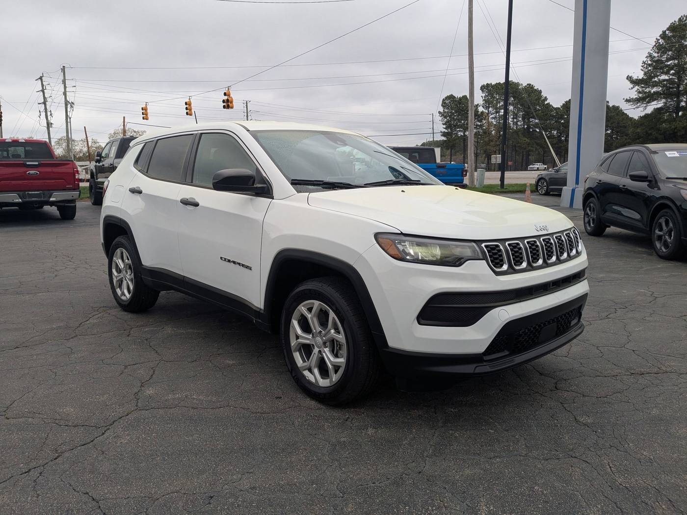 2024 Jeep Compass Sport — SUV — 1,672 mi — Henderson, NC
