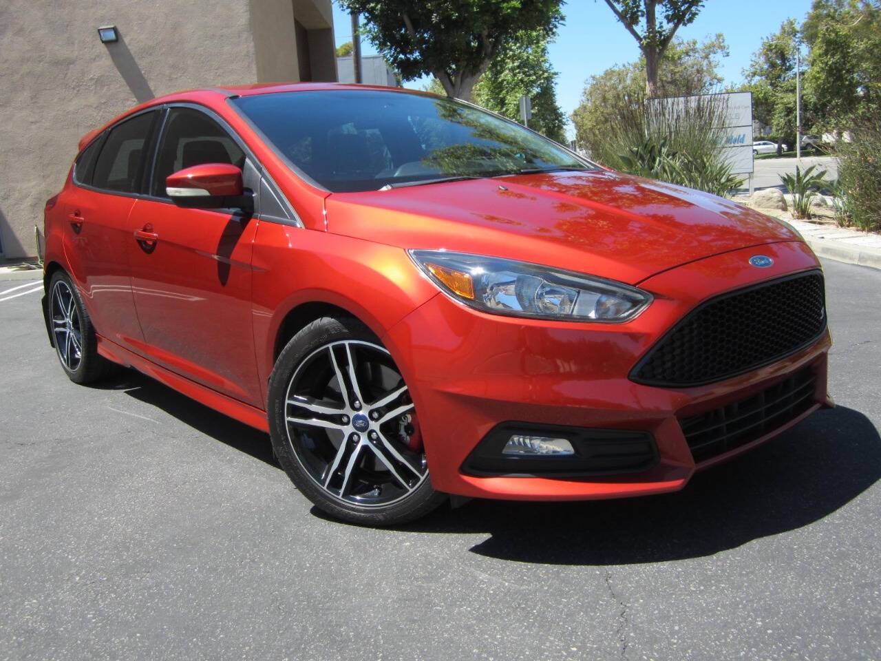 2018 Ford Focus ST — Hatchback — 65,688 mi — Irvine, CA