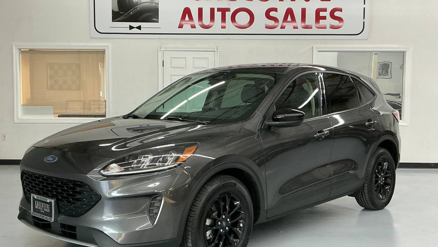 2020 Ford Escape Hybrid SE Sport — SUV — 27,456 mi — Fresno, CA