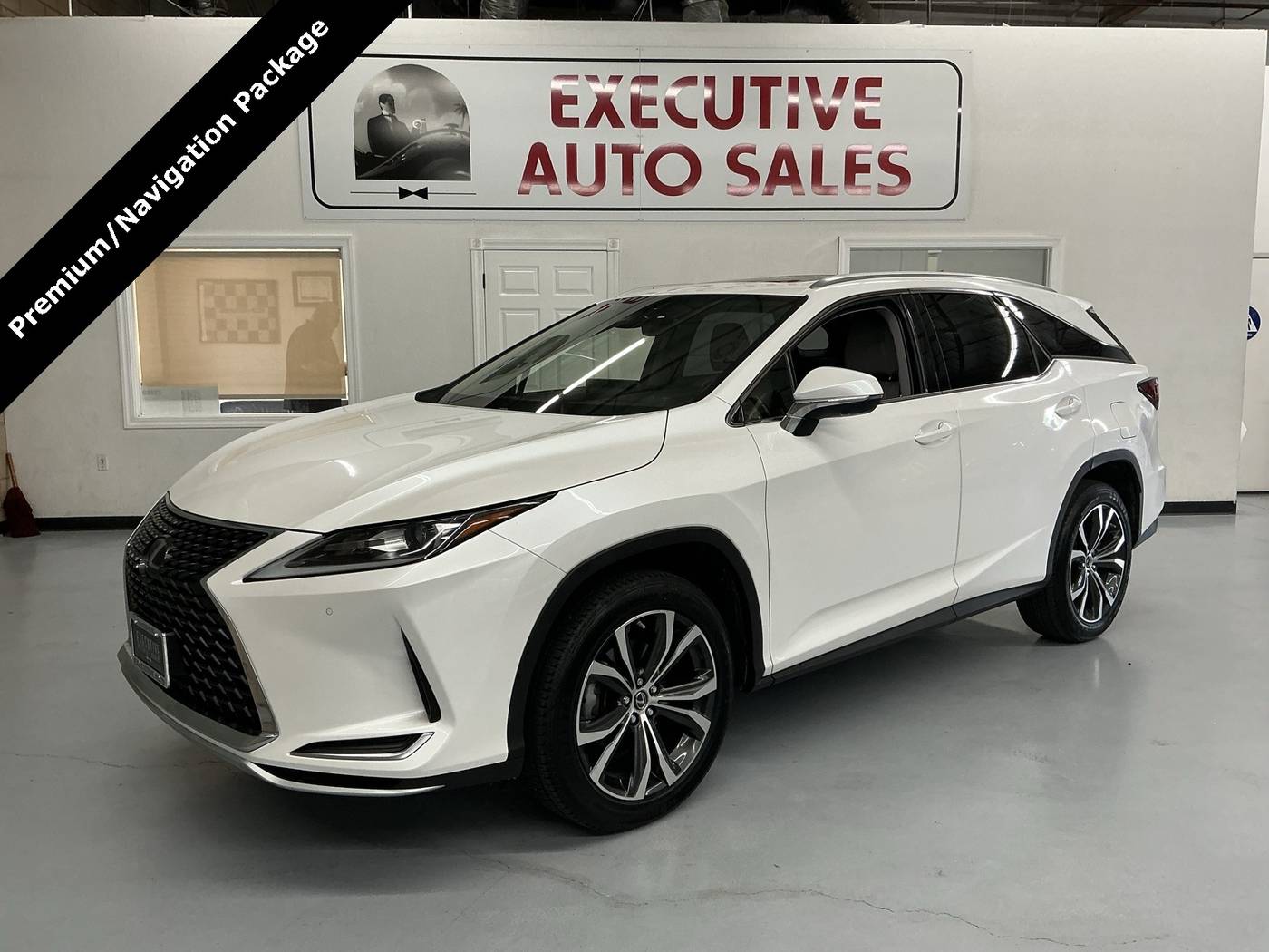 2020 Lexus RX RX 350L — SUV — 84,423 mi — Fresno, CA