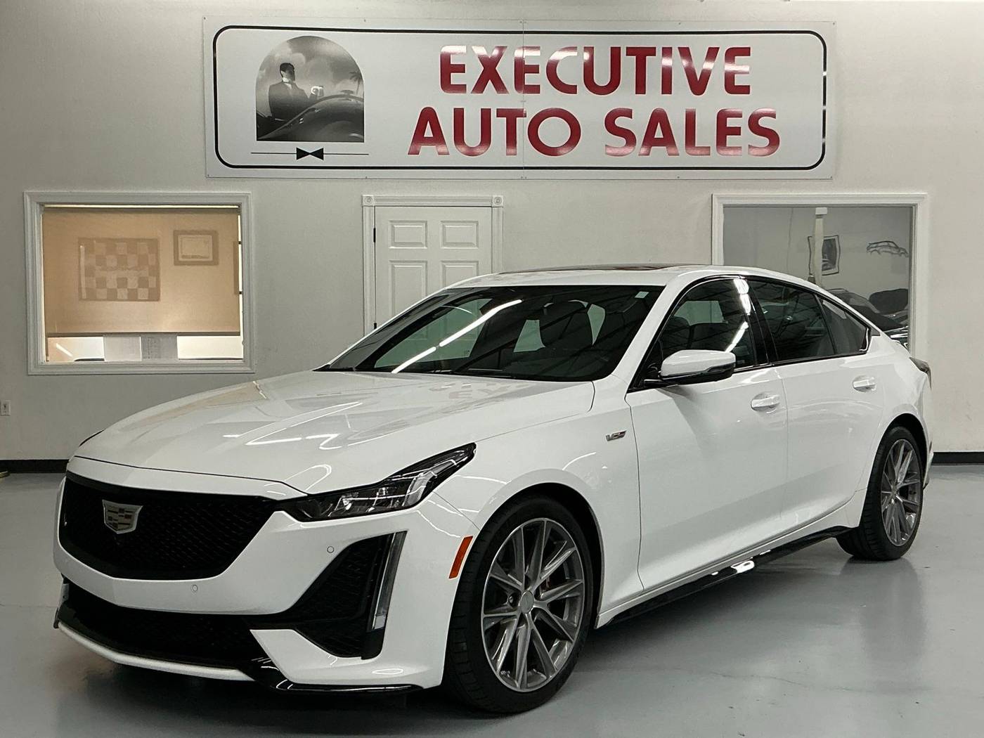 2023 Cadillac CT5-V Standard