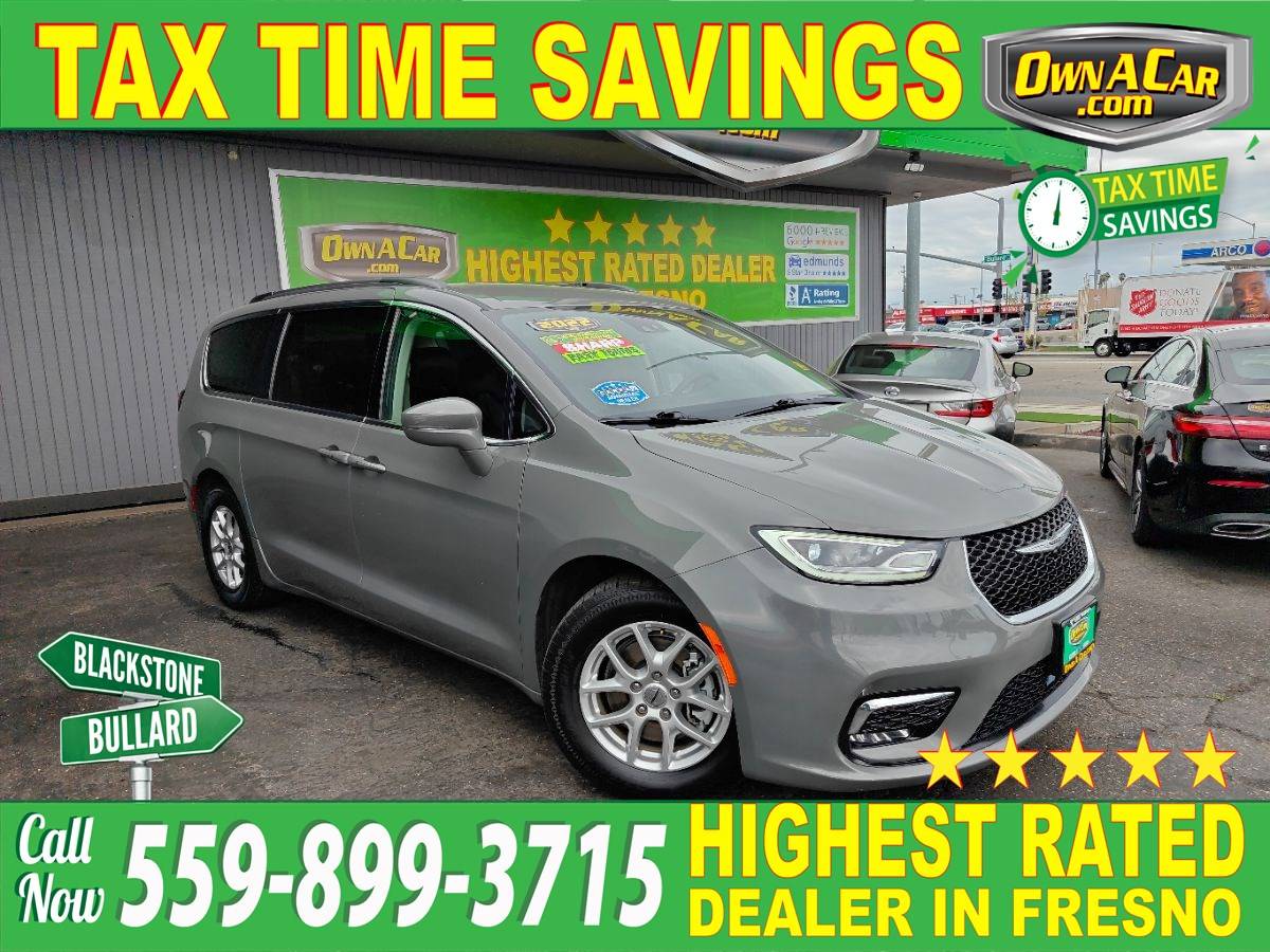 2022 Chrysler Pacifica Touring L — Minivan — 68,142 mi — Fresno, CA