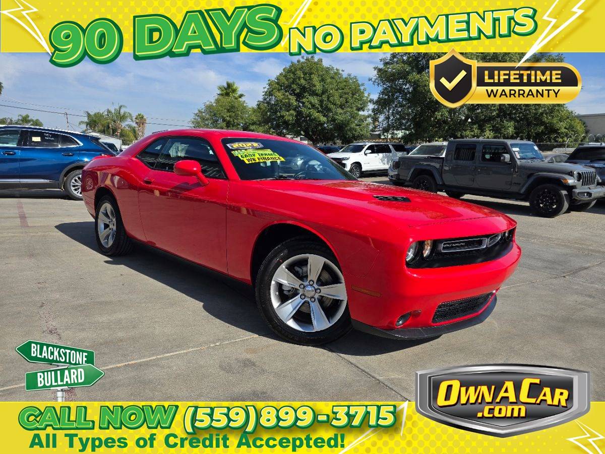 2022 Dodge Challenger SXT — Coupe — 61,929 mi — Fresno, CA