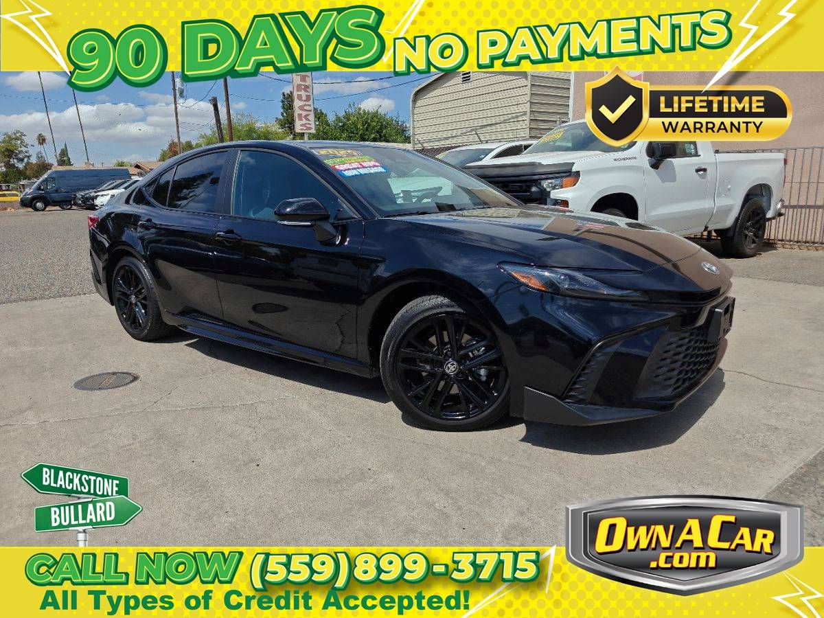 2025 Toyota Camry Hybrid SE — Sedan — 889 mi — Fresno, CA