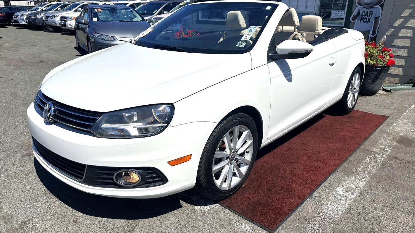 2012 Volkswagen Eos Komfort — Convertible — 111,895 mi — Vallejo, CA