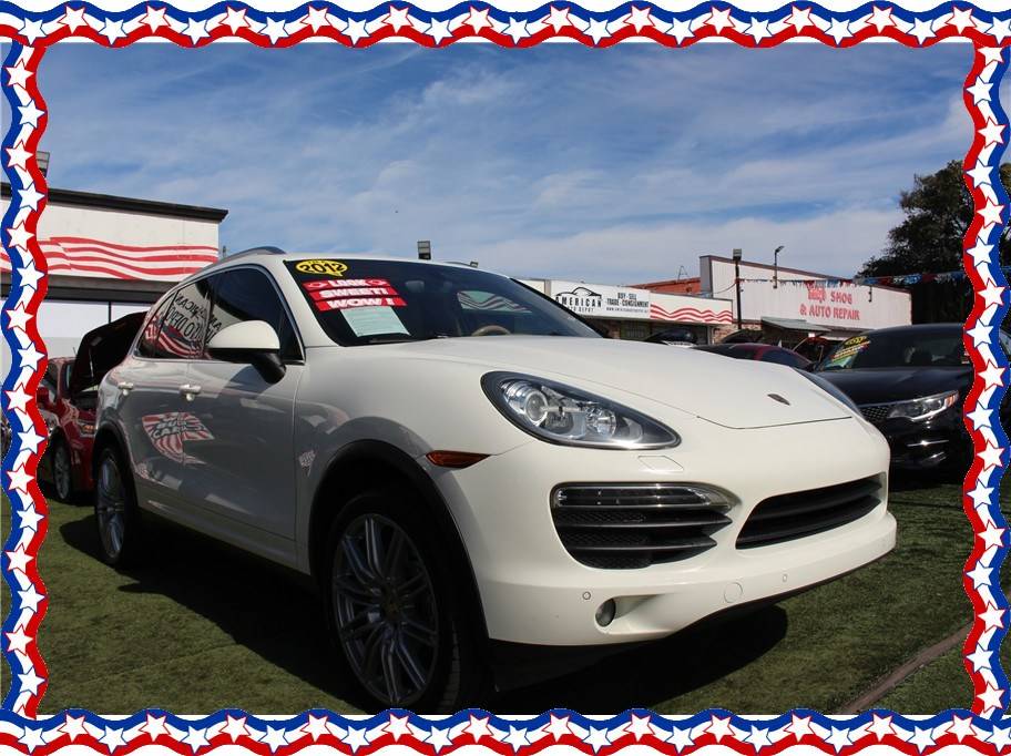 2012 Porsche Cayenne S