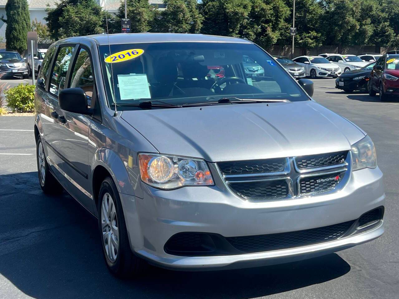 2016 Dodge Grand Caravan American Value Pack — Minivan — 116,304 mi — Davis, CA