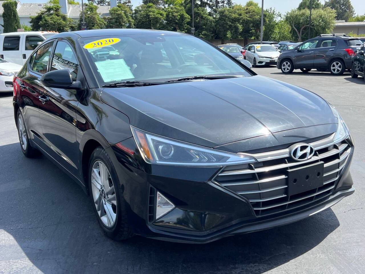 2020 Hyundai Elantra SEL — Sedan — 86,176 mi — Davis, CA