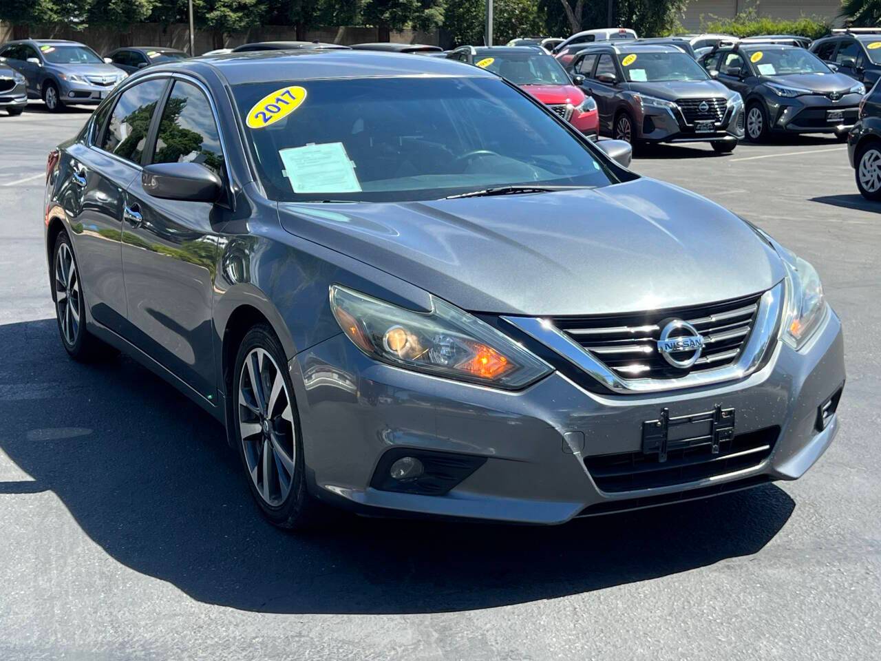 2017 Nissan Altima 2.5 SR — Sedan — 110,611 mi — Davis, CA