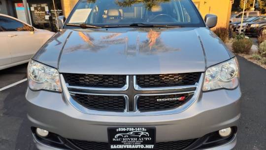 2017 dodge caravan for sale store near me