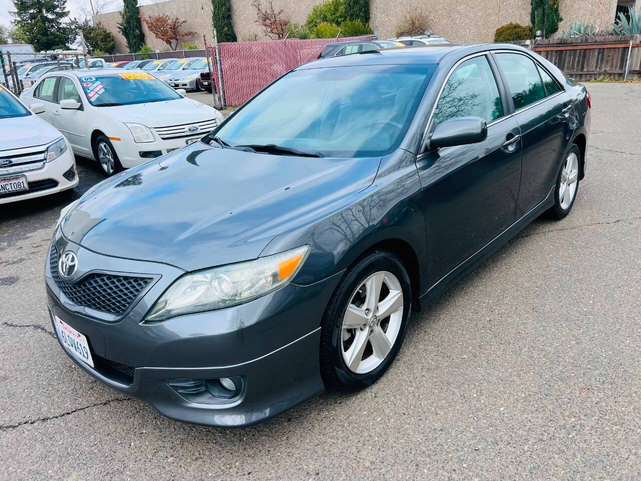 2010 Toyota Camry SE — Sedan — 126,620 mi — Citrus Heights, CA