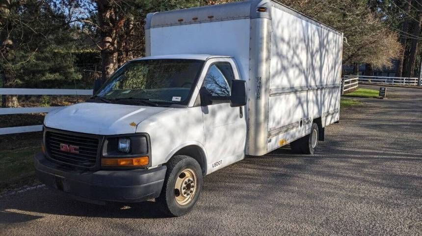 2012 GMC Savana Commercial Cutaway 3500 — Chassis Cab Truck — 199,897 mi — Clackamas, OR